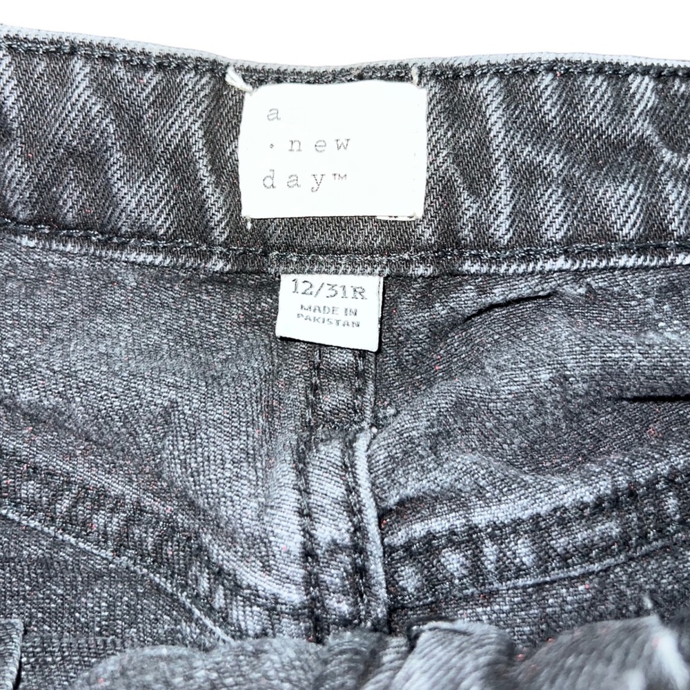 A New Day Black Wash High Waist Jean Shorts Women’s Size 12 - Picture 4 of 5
